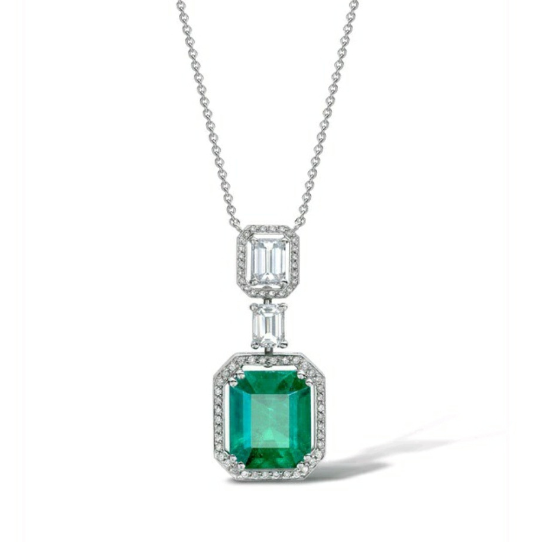 Eve Emerald Pendant Set