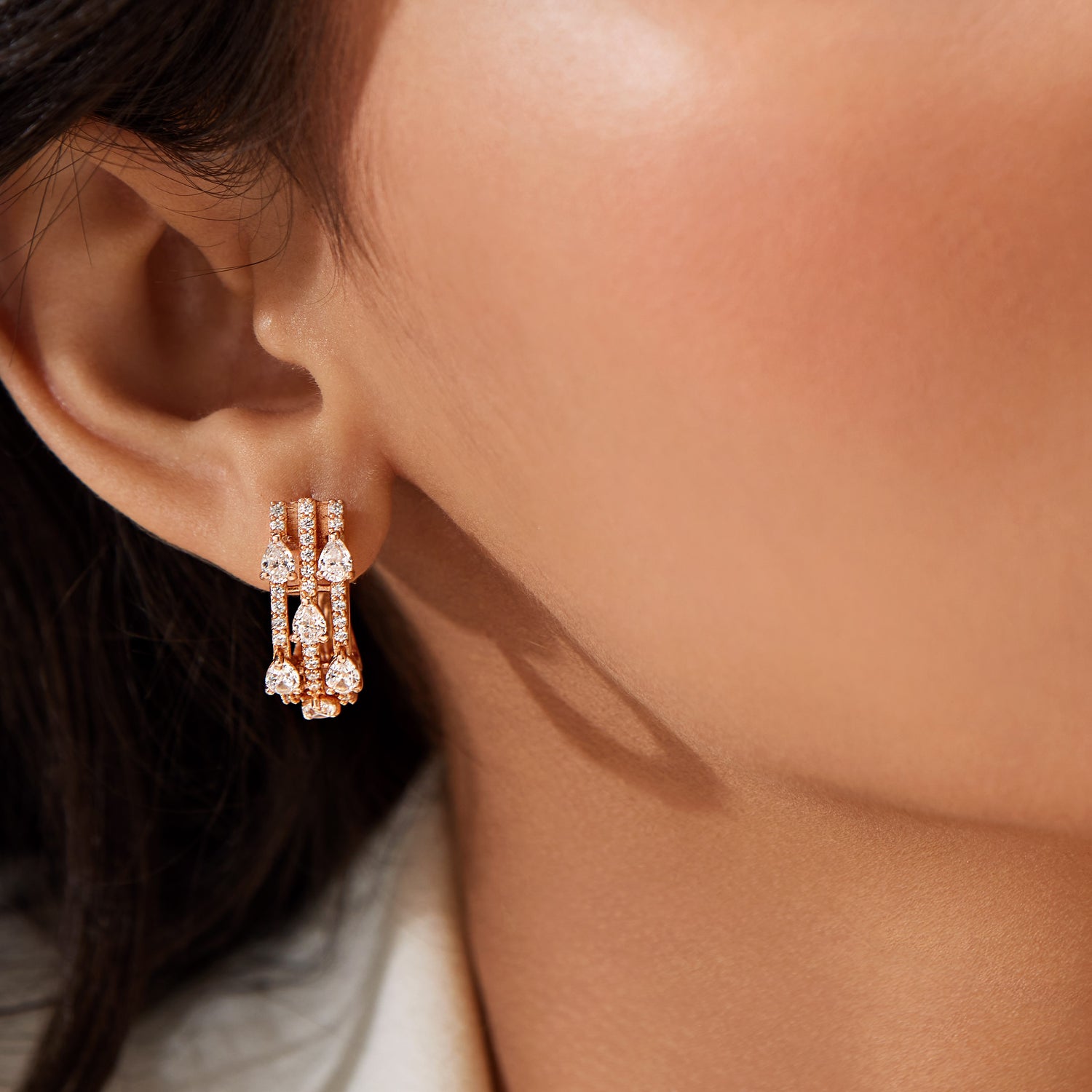 Mira Hoops