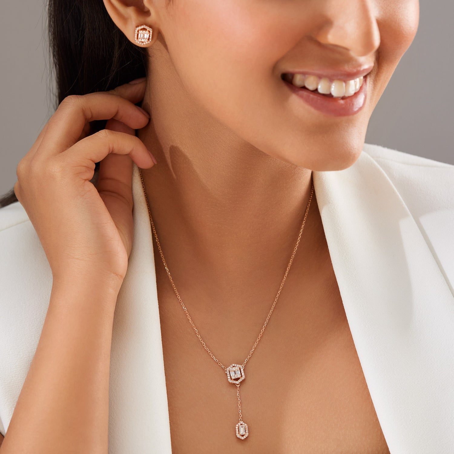 Heidi Dangling Pendant Set