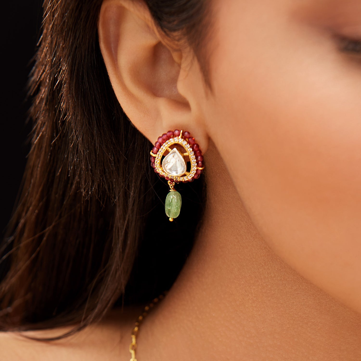 Yesha Pendant set